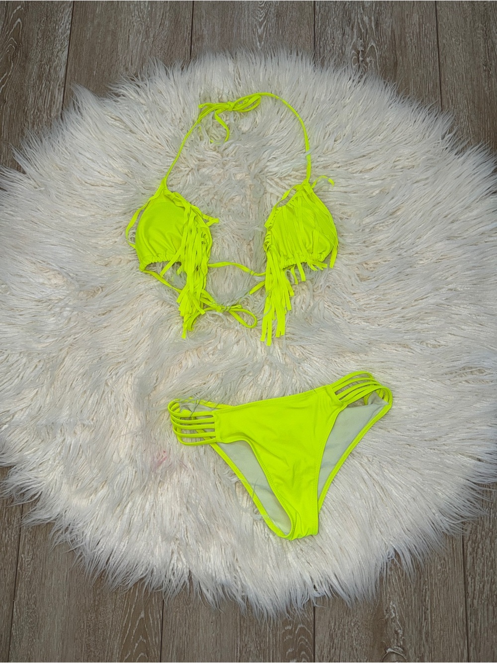 Neon Yellow Fringe String Bikini - Picture 3 of 3